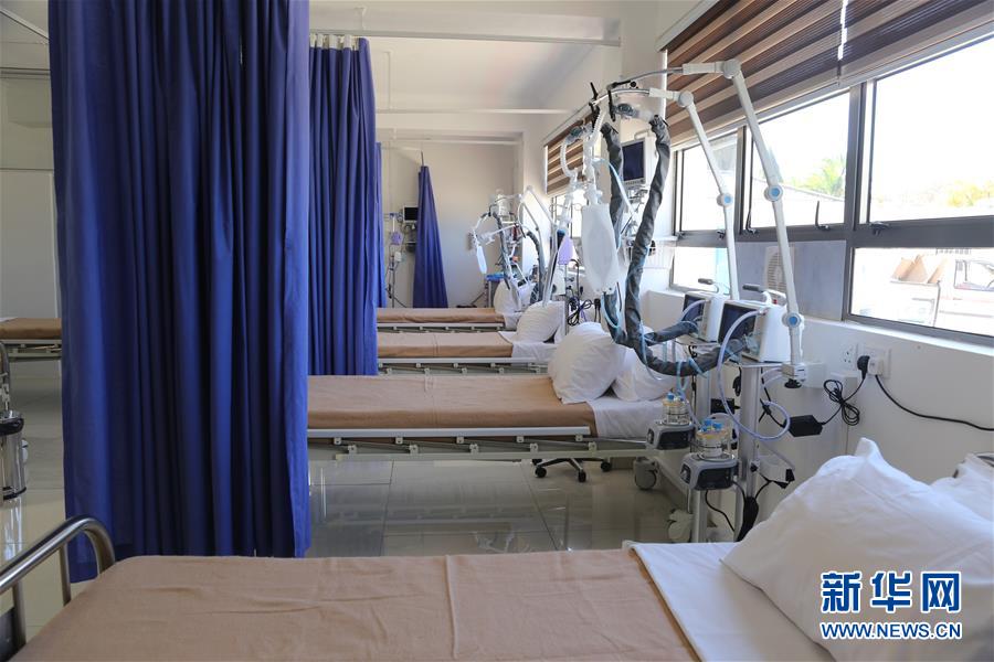 津巴布韦首家“中国标准”新冠诊疗医院投入使用
