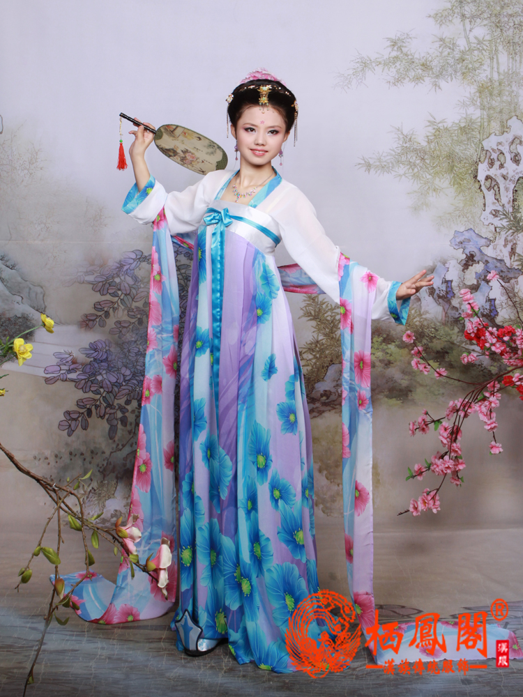 半臂齐胸襦裙汉服