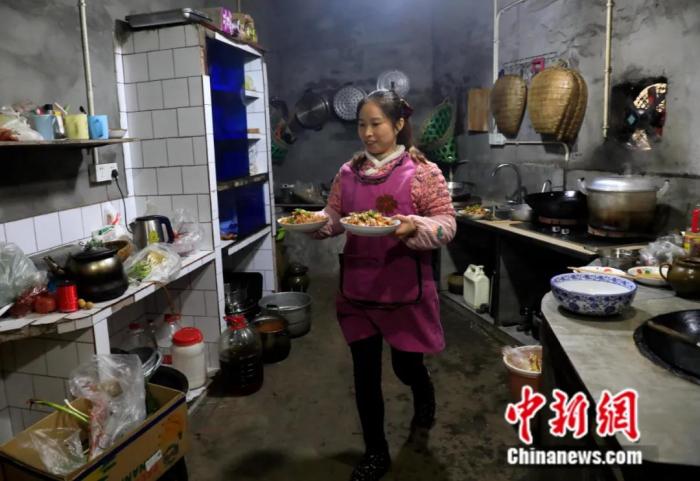 点击进入下一页